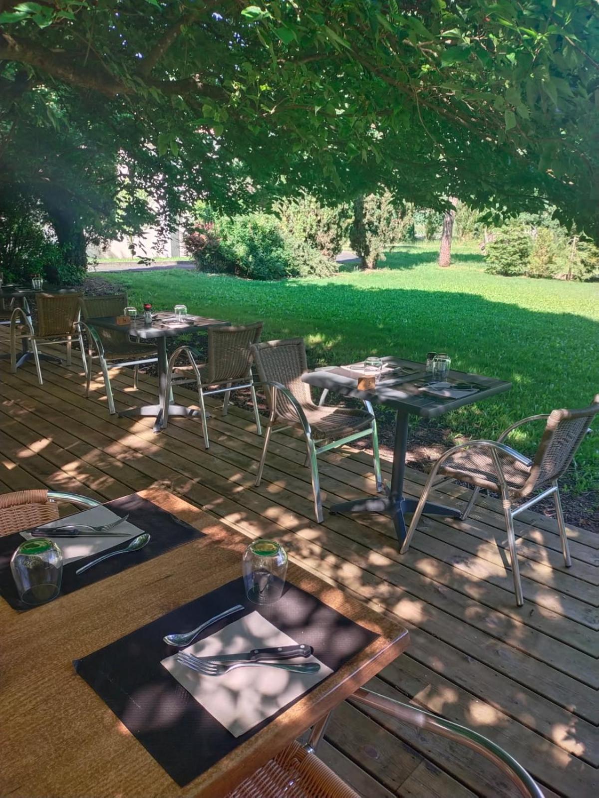 Barbezieux-Saint-Hilaire Hotel Bon Repos מראה חיצוני תמונה